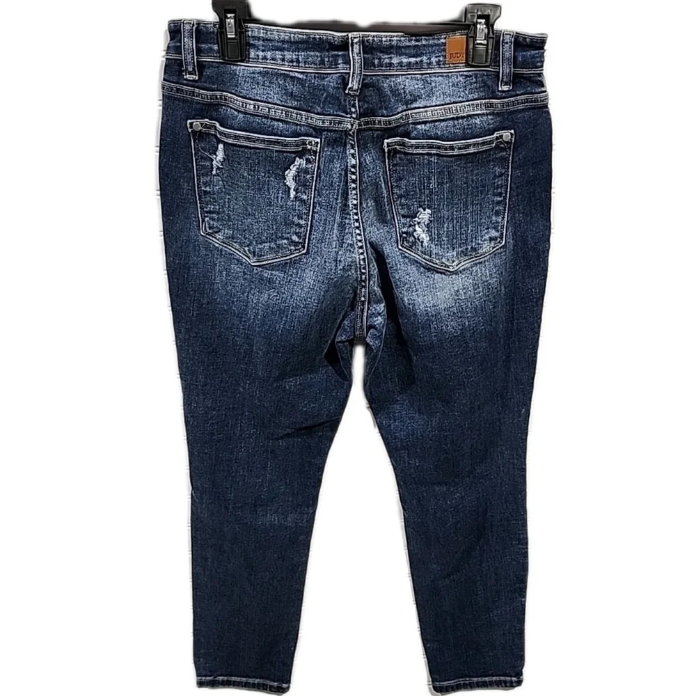 Judy Blue Women's Jeans Boyfriend Fit, Distressed, Mid-Rise, Denim Sz 13/31 B2